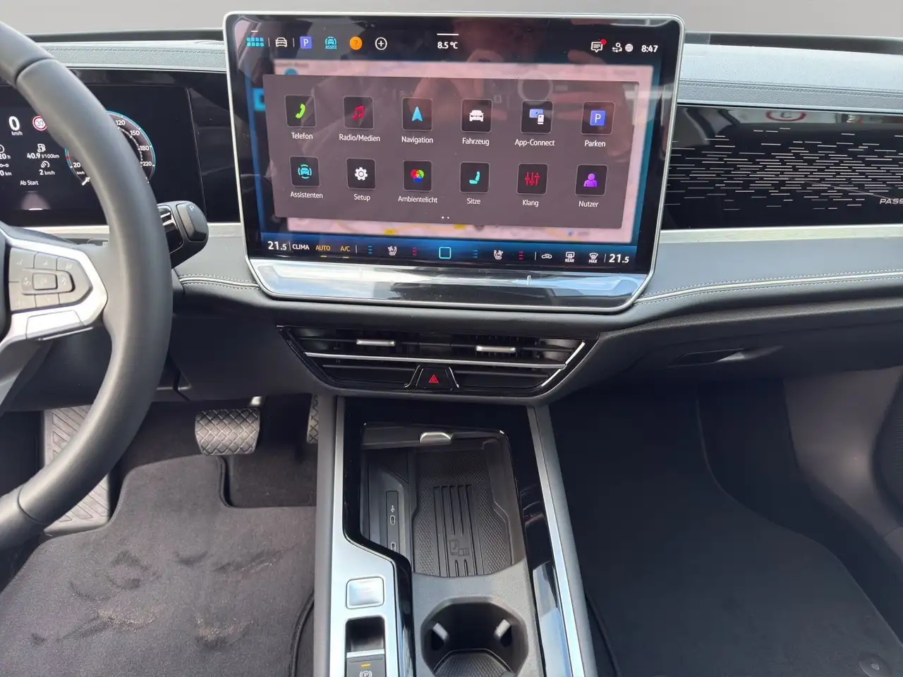 Volkswagen Passat Variant Elegance 1.5 eTSI DSG ACC+AHK+NAV 12