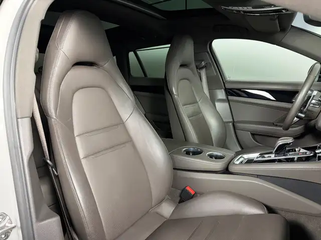 Porsche Panamera 4 E-Hybrid Sport Turismo // APPROVED // Kreide // Ansicht 24