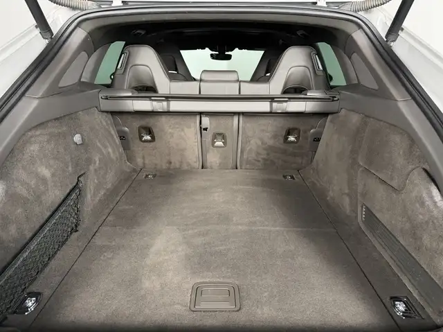 Porsche Panamera 4 E-Hybrid Sport Turismo // APPROVED // Kreide // Ansicht 10