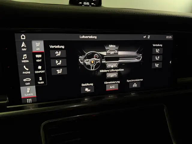 Porsche Panamera 4 E-Hybrid Sport Turismo // APPROVED // Kreide // Ansicht 44