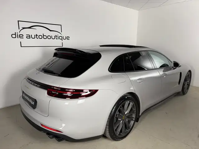 Porsche Panamera 4 E-Hybrid Sport Turismo // APPROVED // Kreide // Ansicht 11