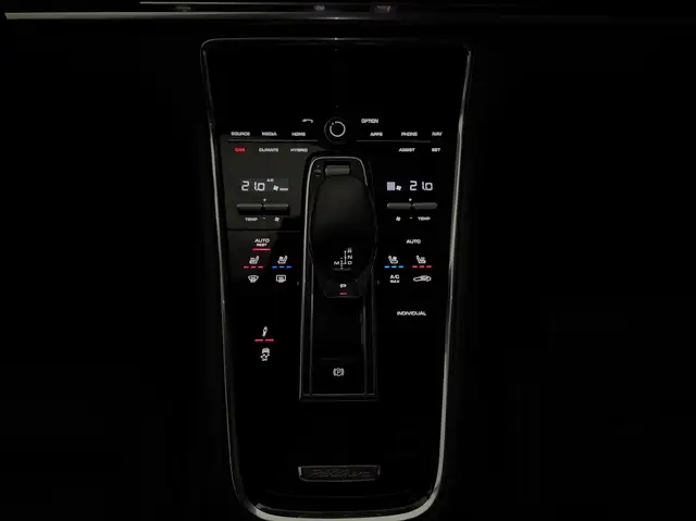 Porsche Panamera 4 E-Hybrid Sport Turismo // APPROVED // Kreide // Ansicht 37