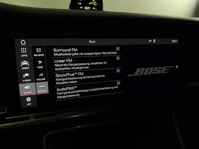 Porsche Panamera 4 E-Hybrid Sport Turismo // APPROVED // Kreide // Ansicht 40