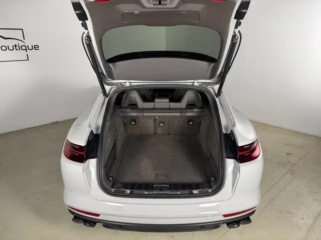 Porsche Panamera 4 E-Hybrid Sport Turismo // APPROVED // Kreide // Ansicht 9