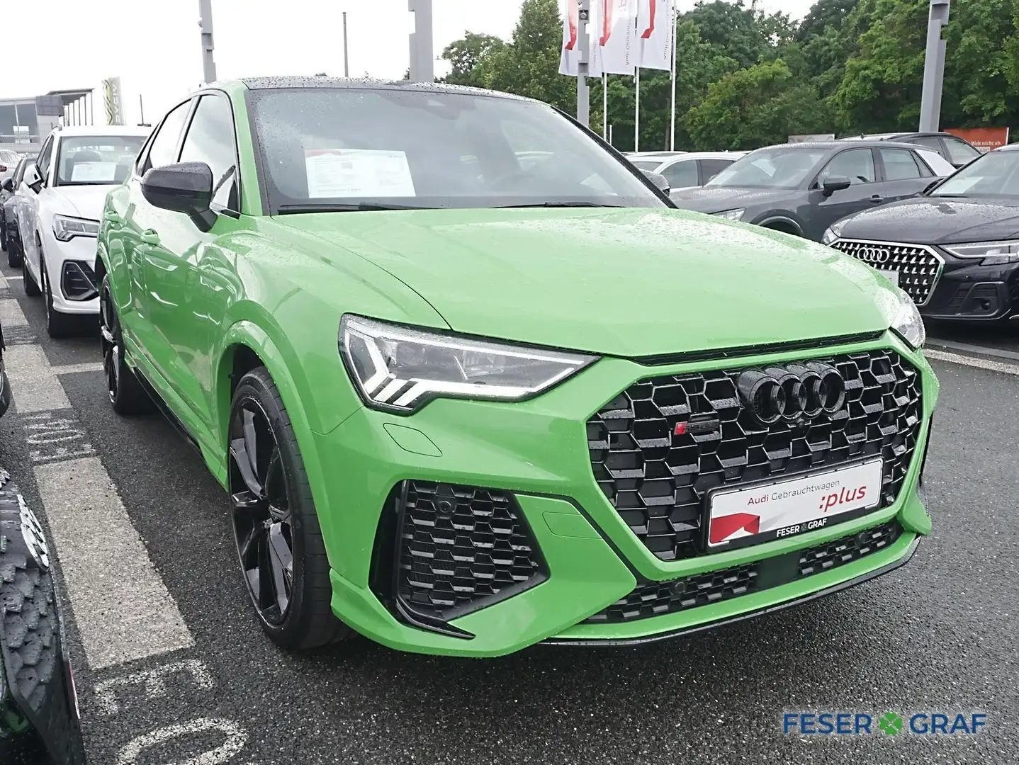 Audi RS Q3 Sportback S tronic AHK Sonos 360° Pano Navi Green - 2