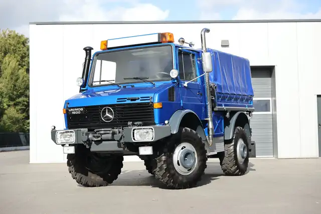 Mercedes-Benz Unimog 425-Serie U1500