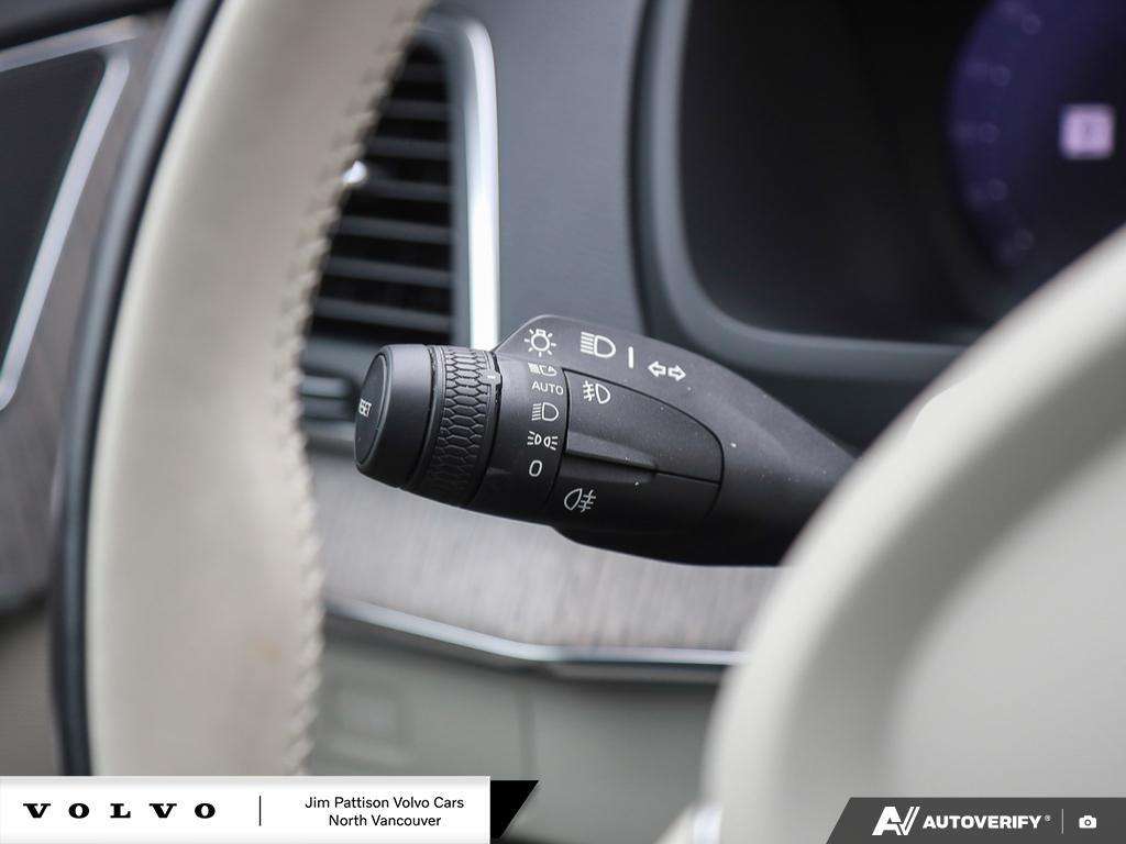 2024 Volvo XC90 B6 AWD Core Bright Theme 7-Seater thumb 16