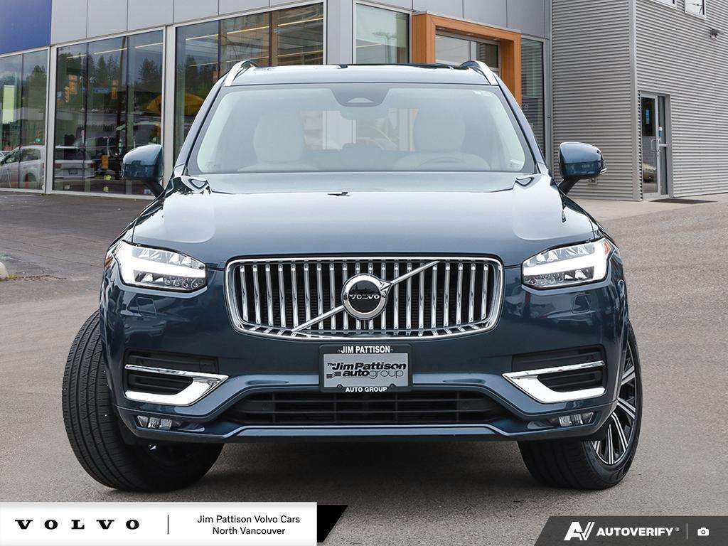 2024 Volvo XC90 B6 AWD Core Bright Theme 7-Seater alt 2