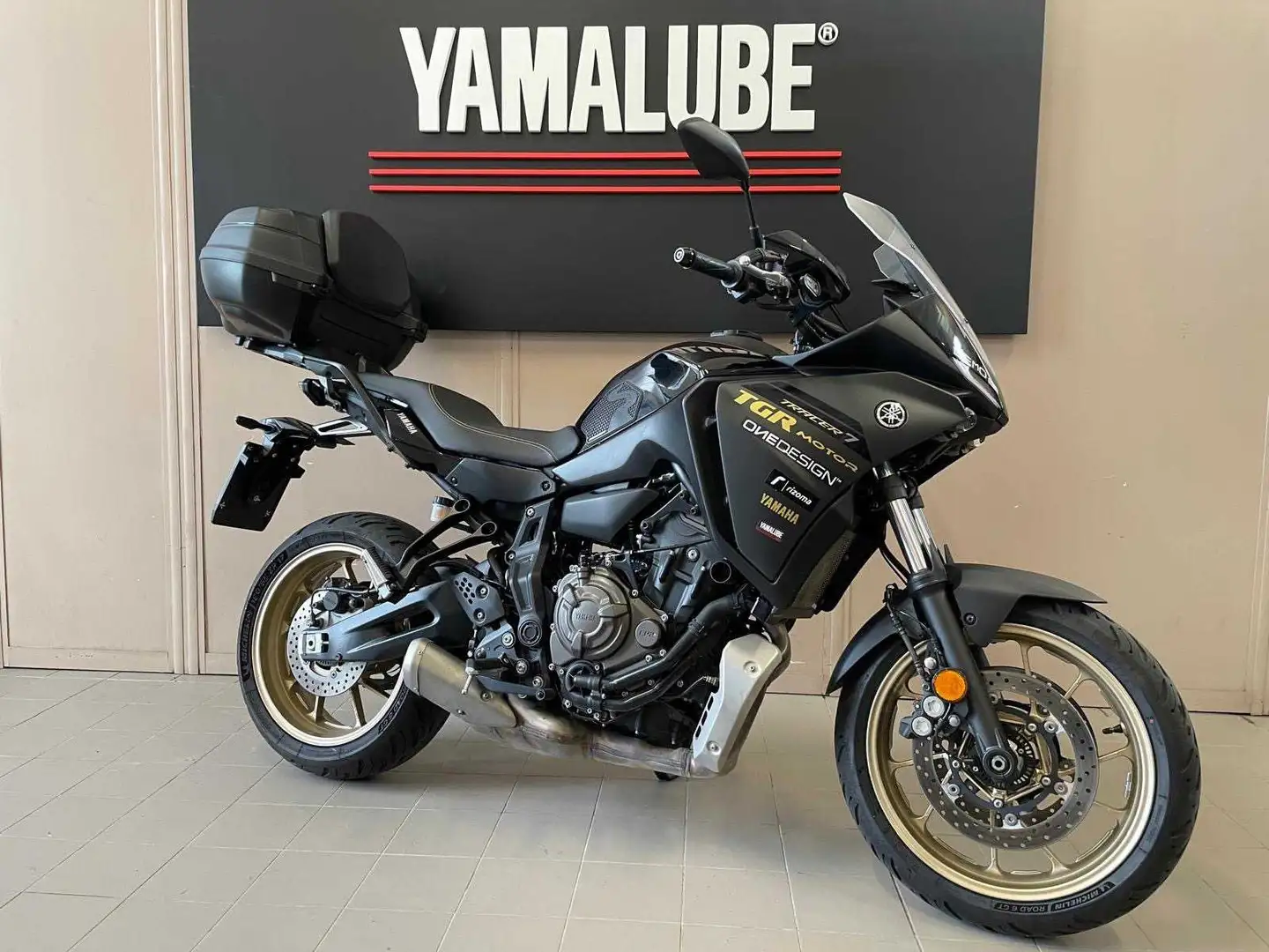 Yamaha Tracer 7 Noir - 1