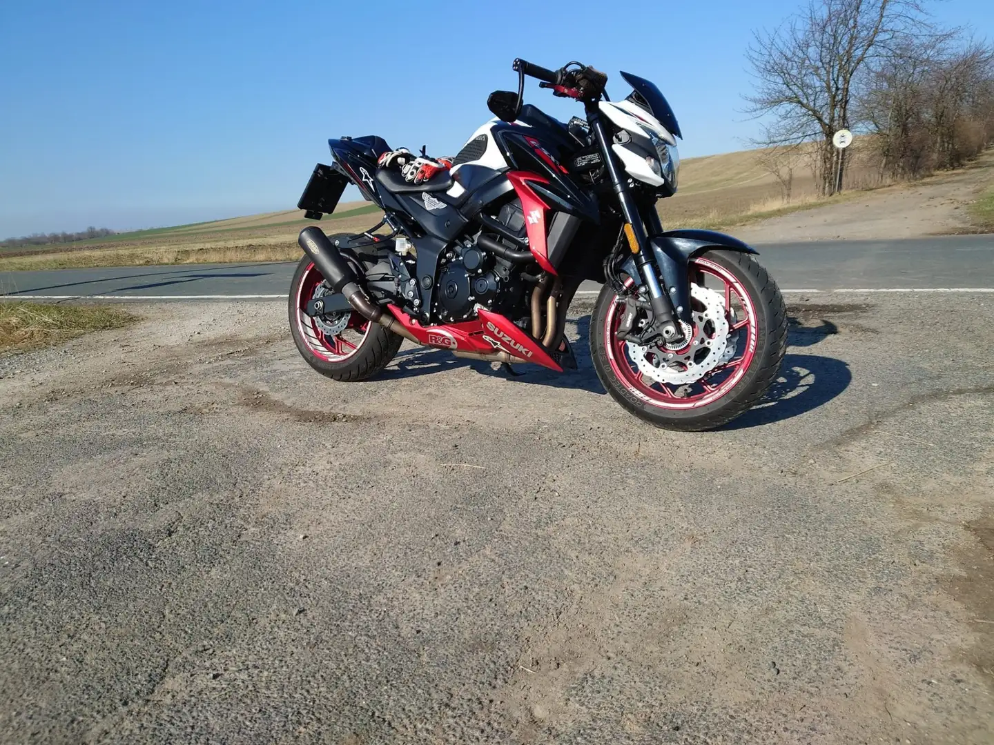 Suzuki GSX-S 750 Roşu - 1