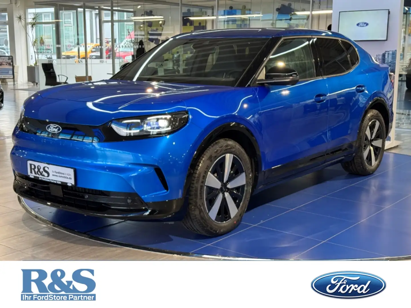 Ford Capri 77kWh Extended Range AHK+Tempomat-adaptiv+LED+360° Albastru - 1