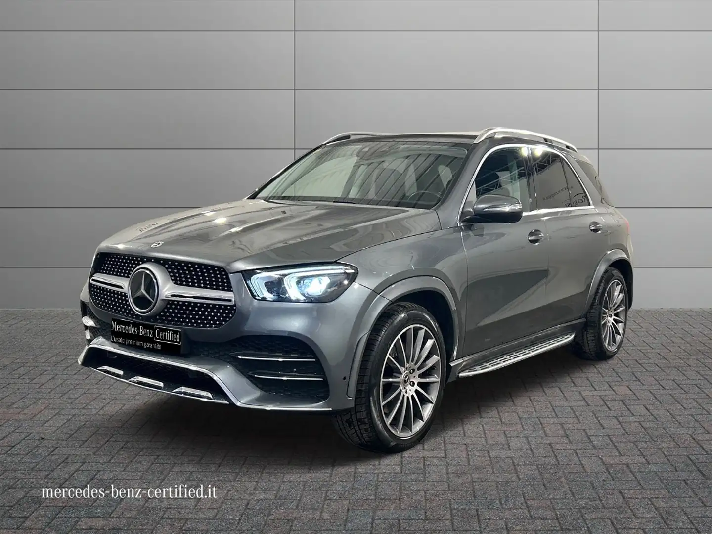 Mercedes-Benz GLE 300 300 d mhev Premium 4matic auto Šedá - 1