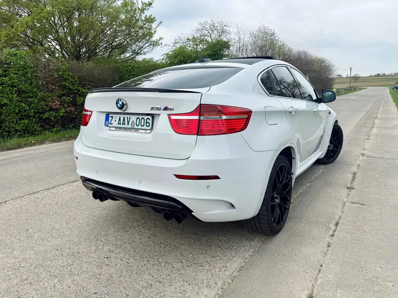 BMW X6 M Echte M , 555 pk - ZEER MOOIE STAAT - FULL OPTION - LICHTE VRACHT - IN VLAANDEREN KUNNEN PARTICULIEREN L VRACHT RIJDEN !! — foto 5