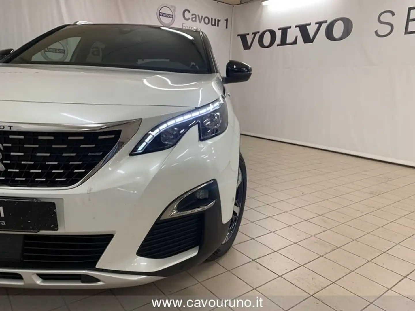 Peugeot 3008 BlueHDi 130 S&S GT Line Weiß - 2
