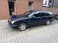 Mercedes-Benz E 280 T 4-Matic Classic W210 Blau - thumbnail 3