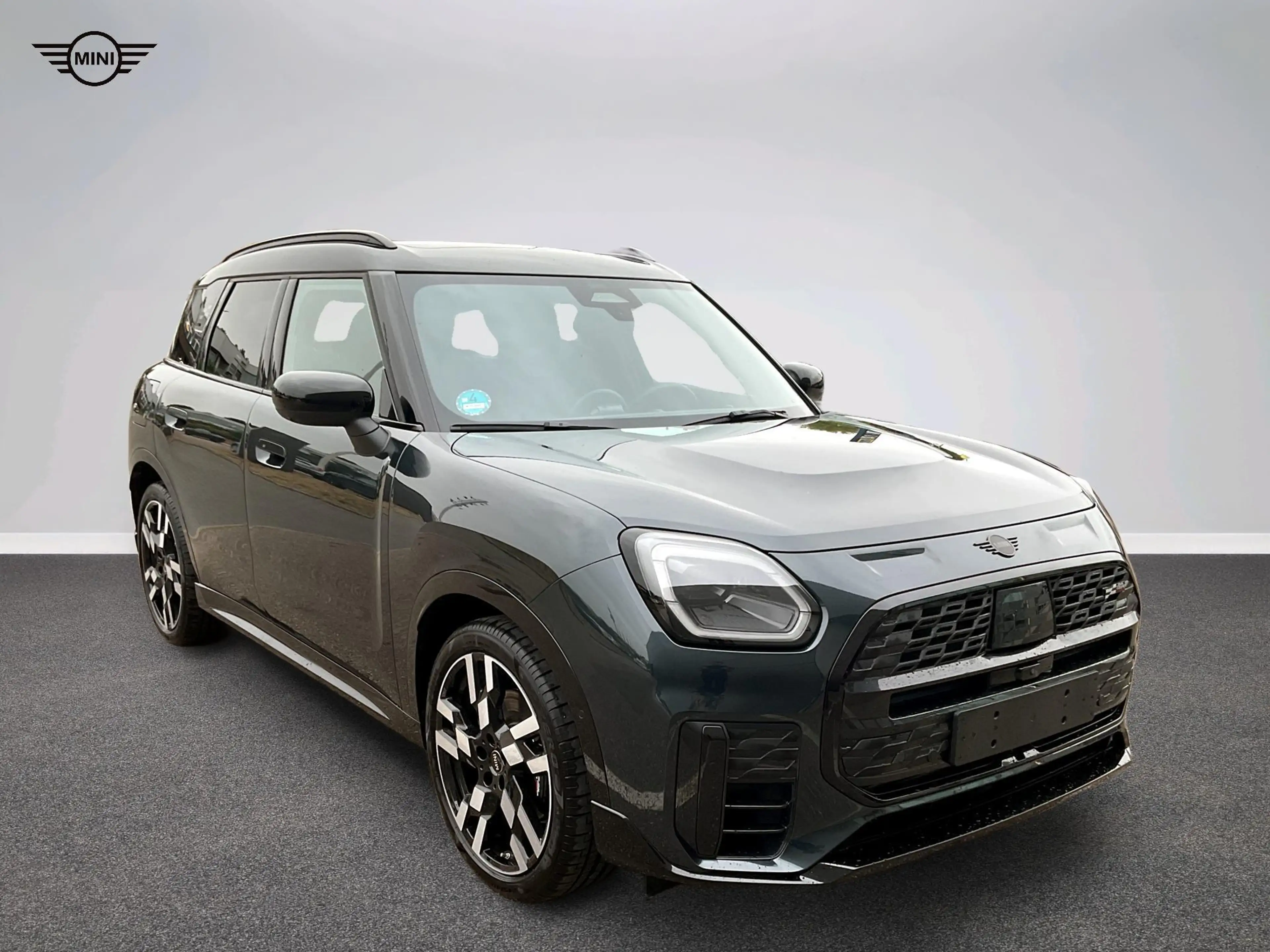 MINI Countryman S All4 John Cooper Works Trim — photo 13