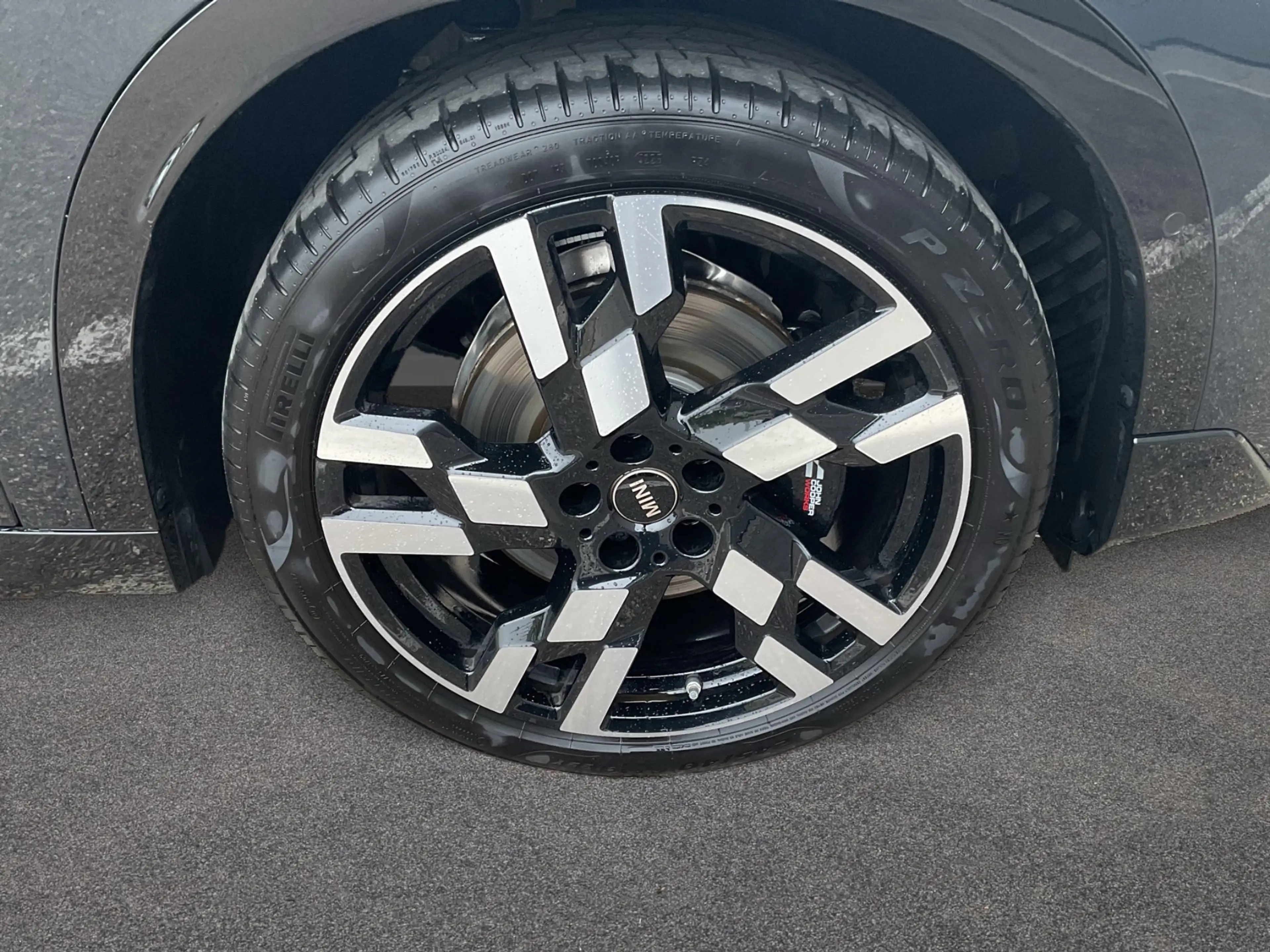 MINI Countryman S All4 John Cooper Works Trim — photo 8