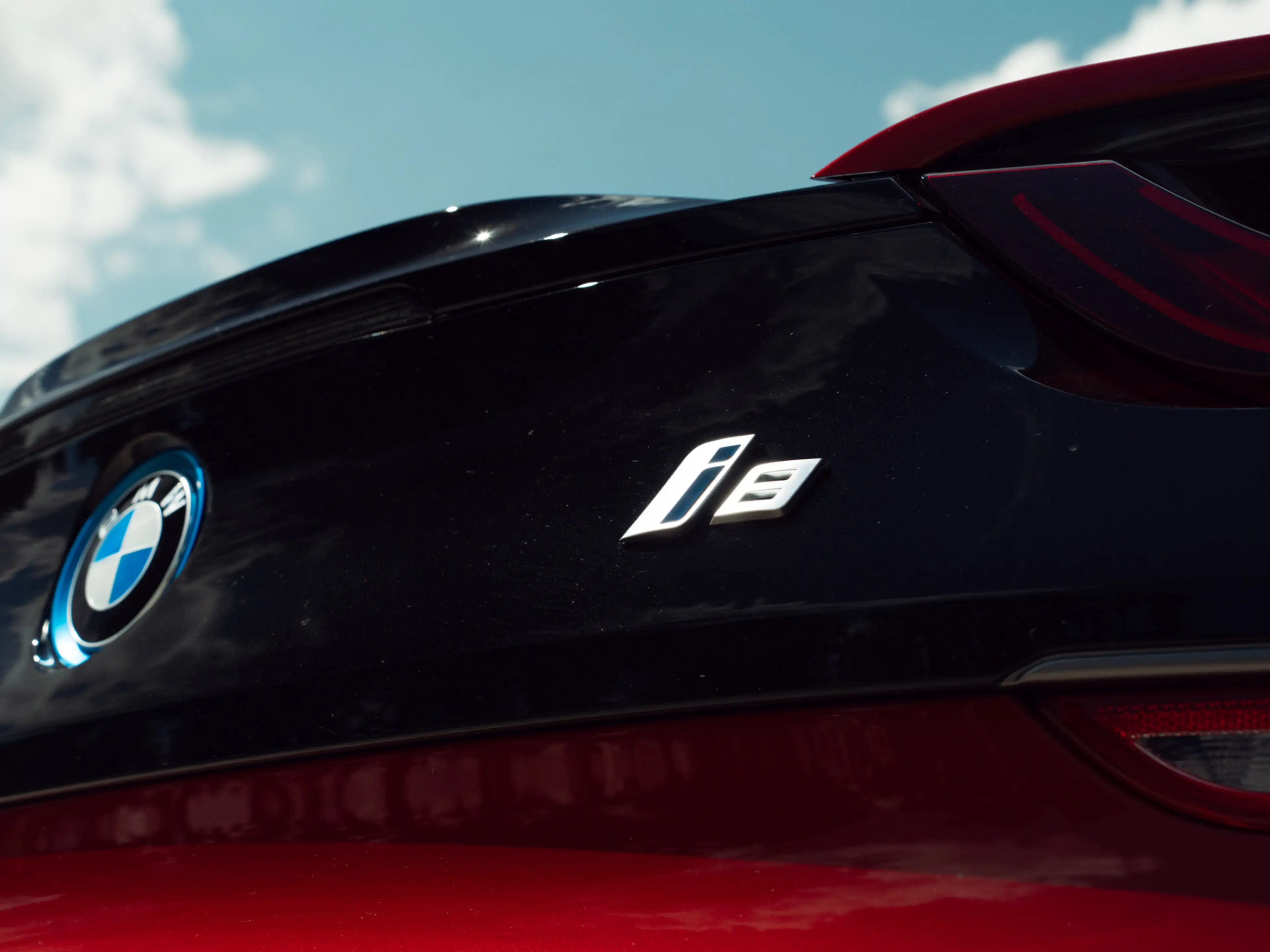 BMW i8 Protonic Red Edition — photo 10