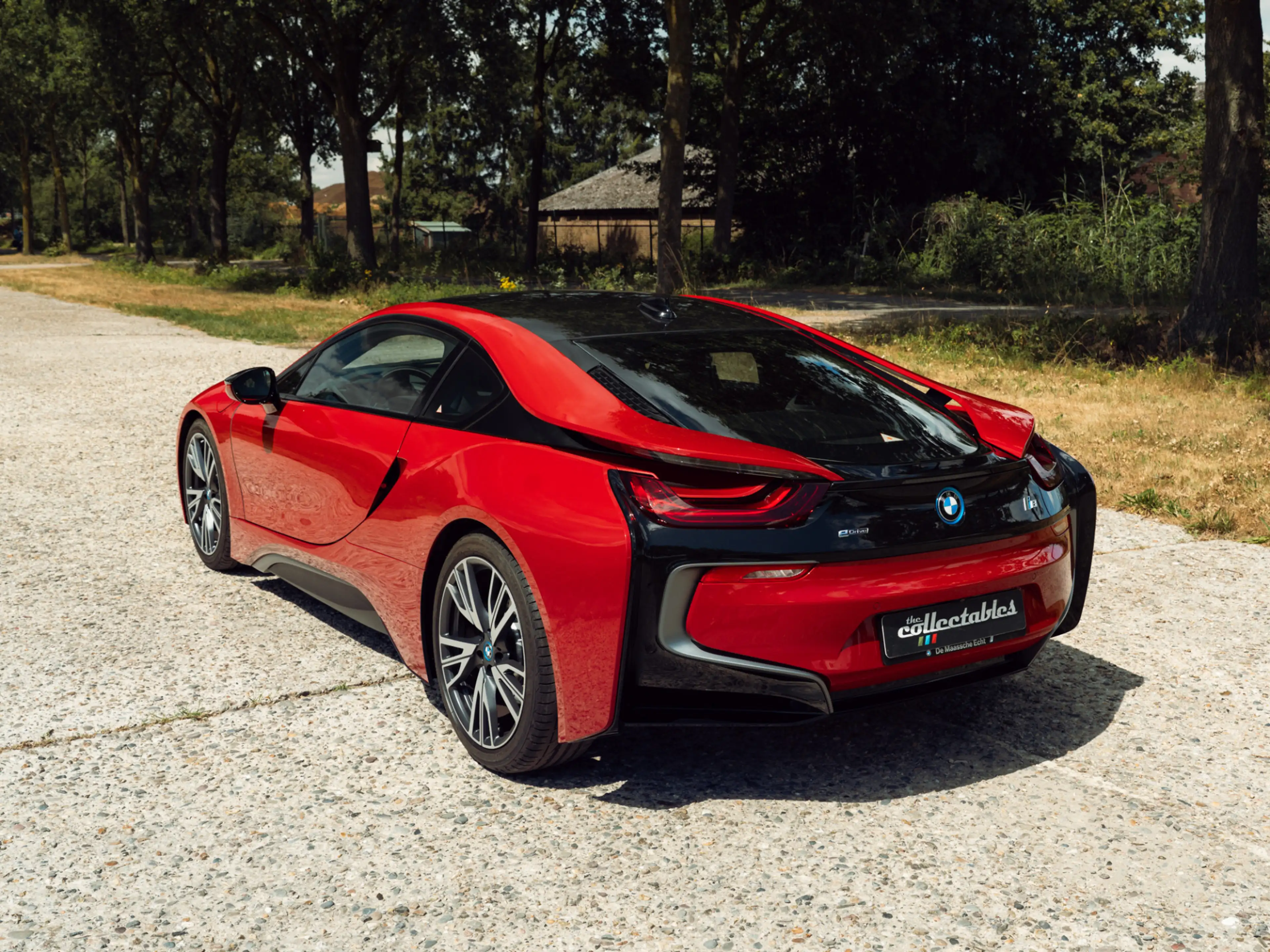 BMW i8 Protonic Red Edition — photo 4