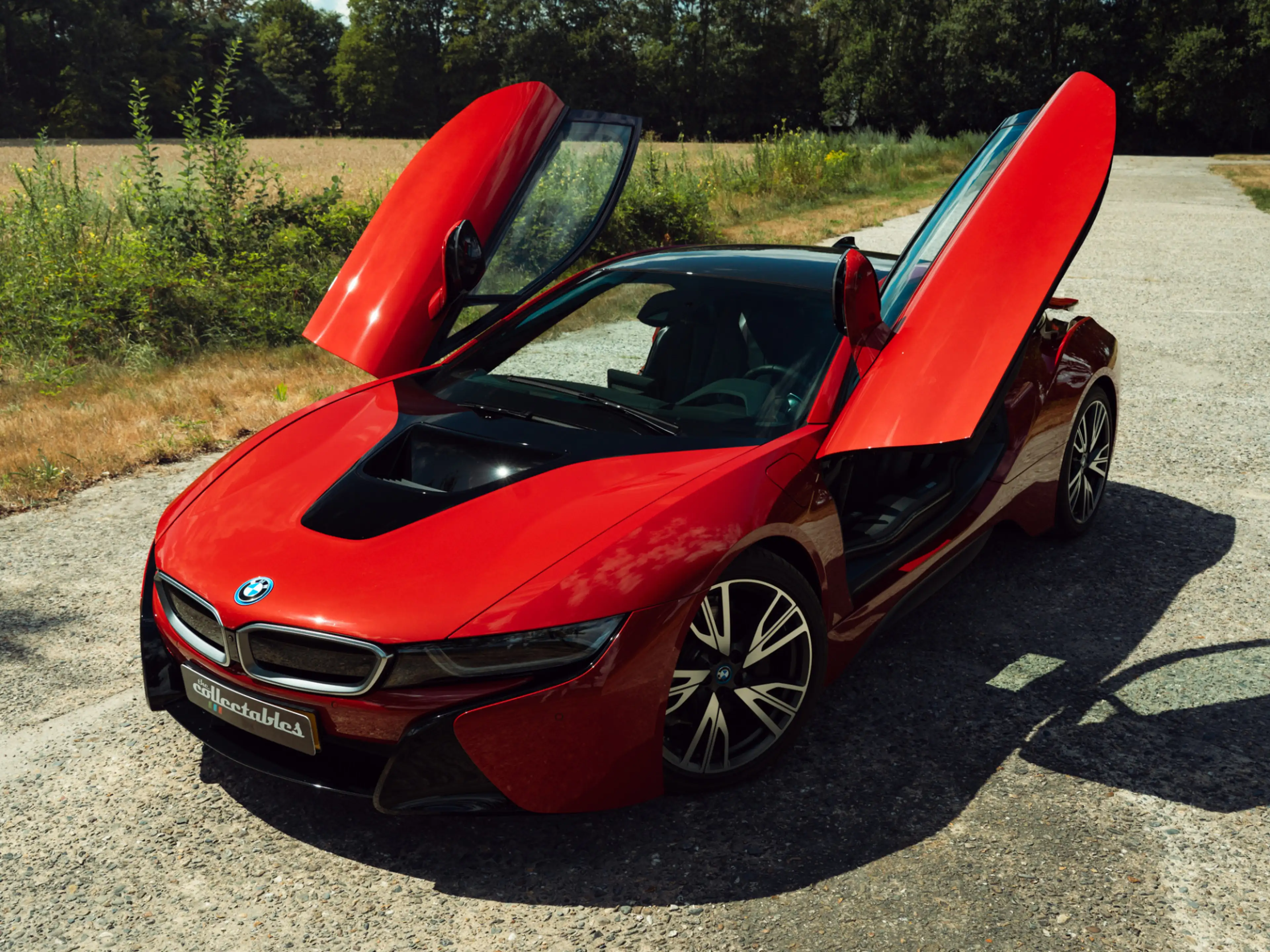 BMW i8 Protonic Red Edition