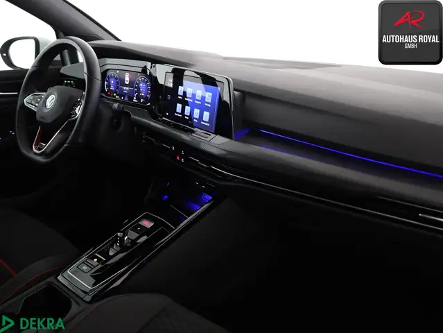 Volkswagen Golf view 9