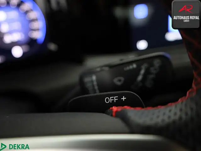 Volkswagen Golf view 15