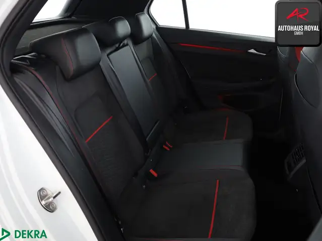 Volkswagen Golf view 11