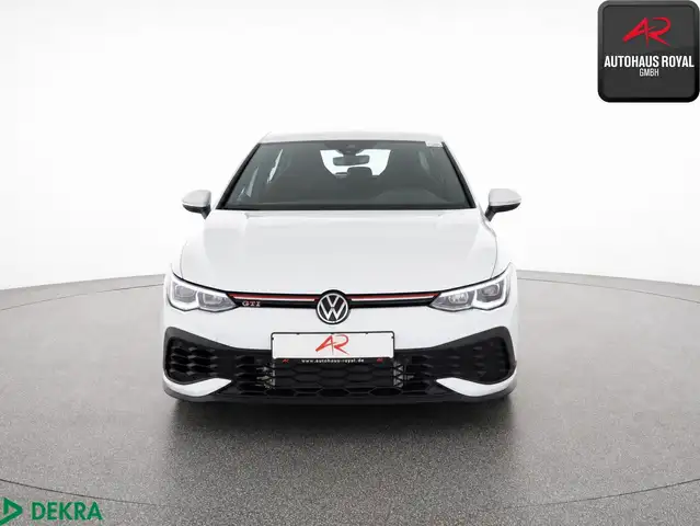 Volkswagen Golf view 7