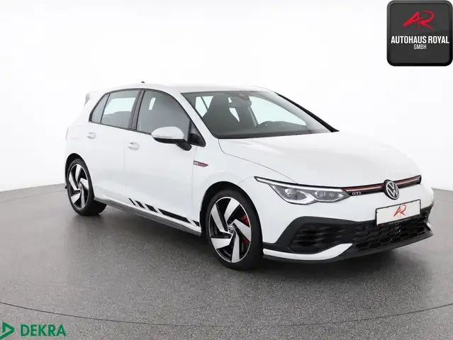 Volkswagen Golf view 6