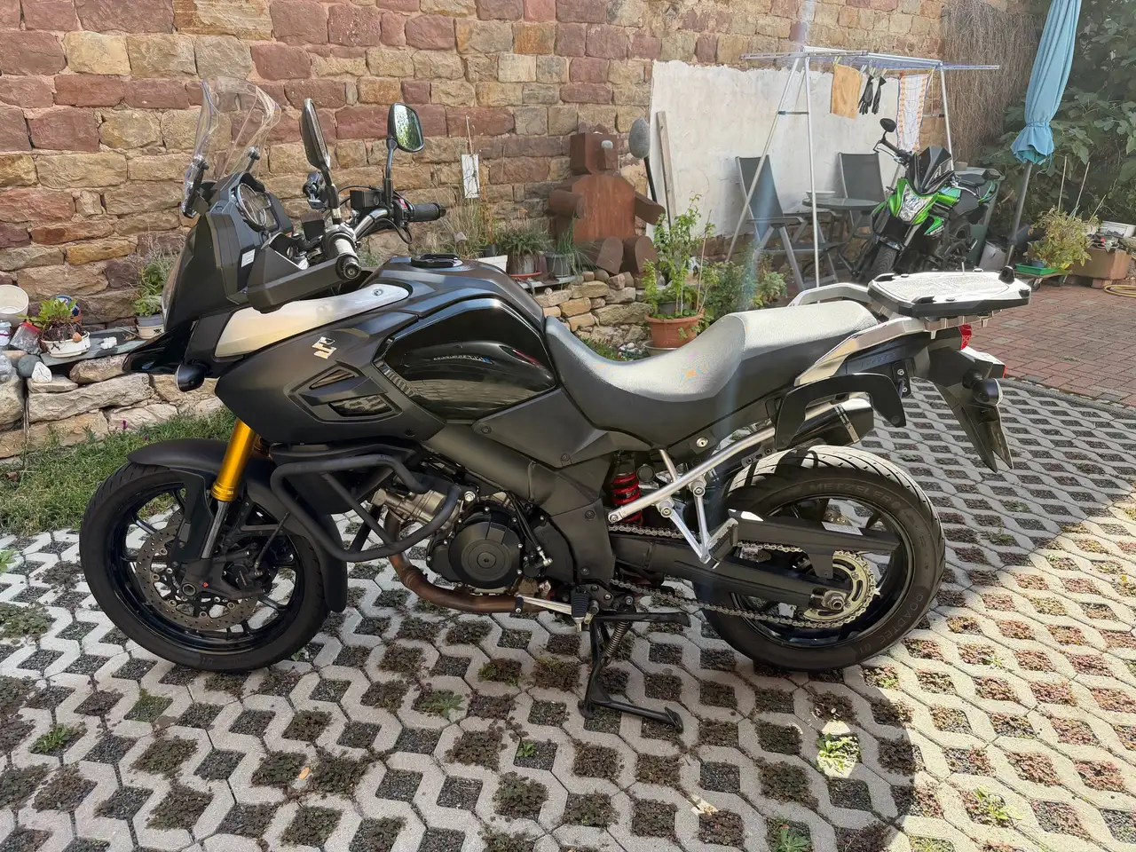 Suzuki V-Strom 1000