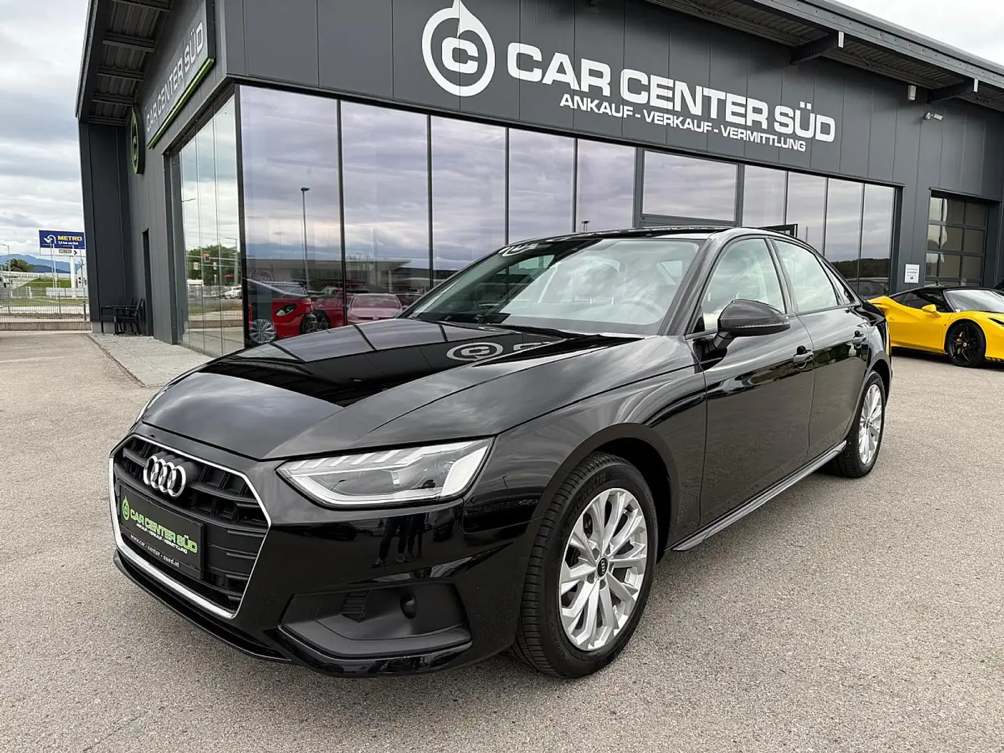 Audi A4 35 TDI S-tronic Noir - 1