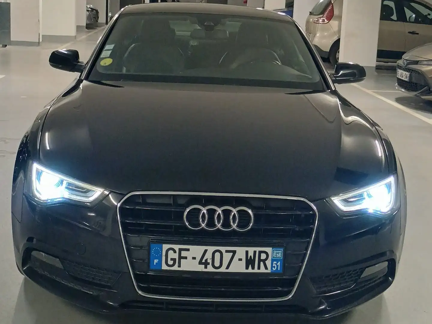 Audi A5 A5 2.0 TDI 177 S line Multitronic A Noir - 1