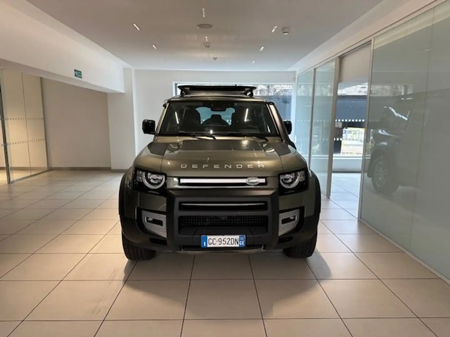 Land Rover Defender Defender 110 2.0d sd4 S awd 240cv auto Grün - 2