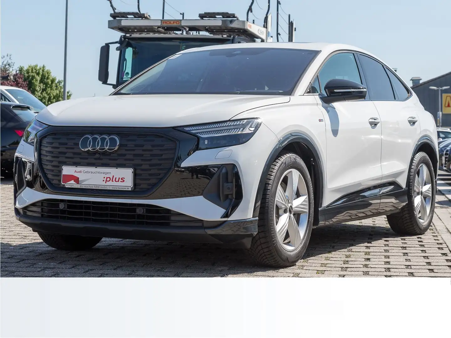 Audi Q4 e-tron 45 Q S LINE MATRIX PANO ASSI Weiß - 2