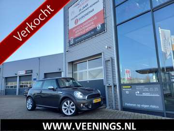 Mini 1.6 Chili 184PK - PANO - XENON - LEER + STL V