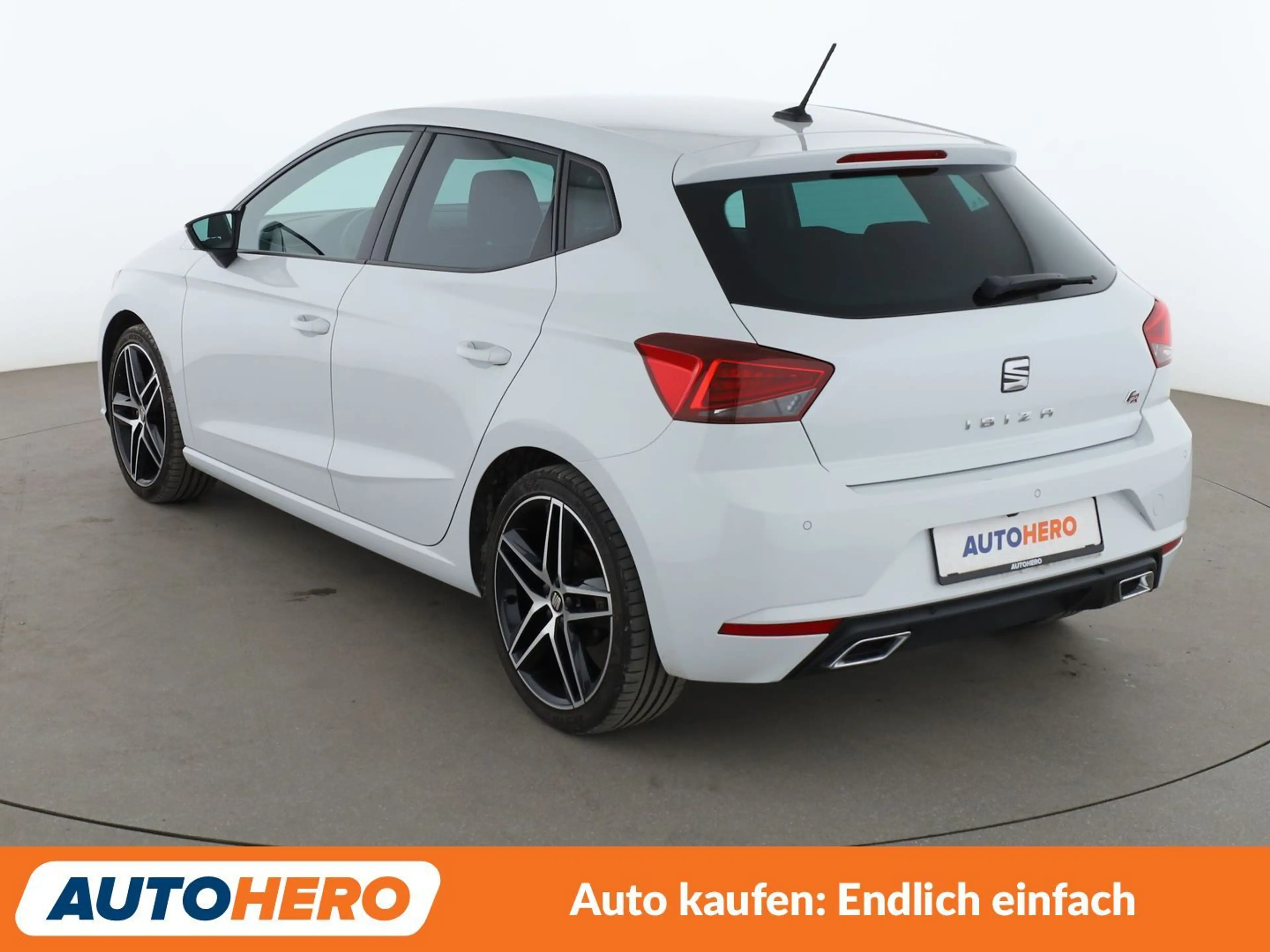 SEAT Ibiza 1.0 TSI FR*LED*NAVI*TEMPO*CAM*PDC*SHZ*KLIMA* — photo 4