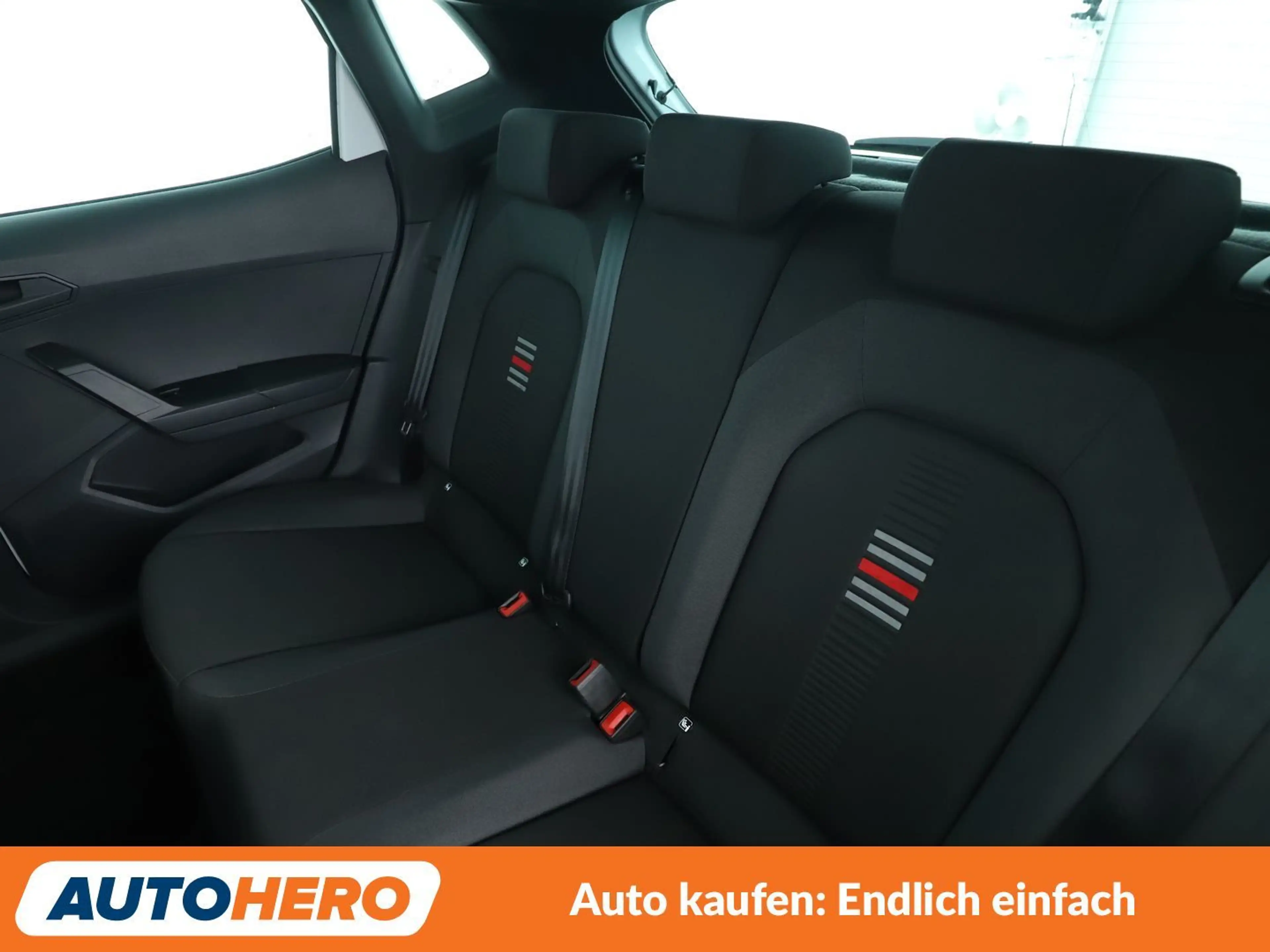SEAT Ibiza 1.0 TSI FR*LED*NAVI*TEMPO*CAM*PDC*SHZ*KLIMA* — photo 14