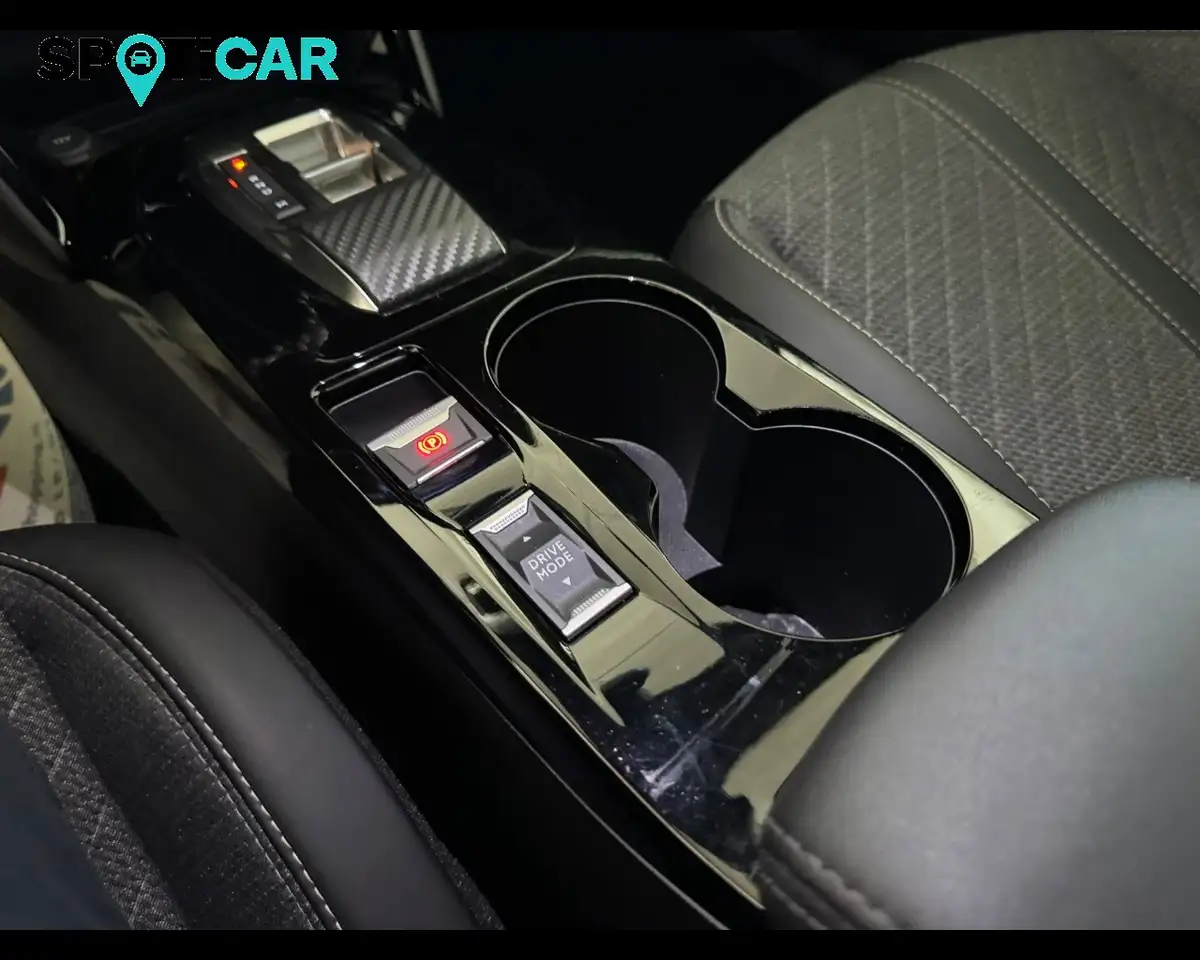 Peugeot 2008 1.2 PureTech Allure, миниатюра 12