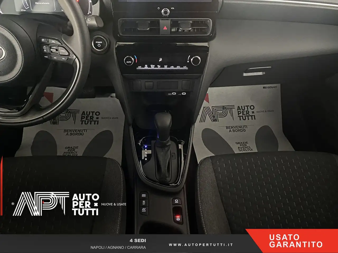 Toyota Yaris Cross 1.5h Trend fwd 130cv e-cvt, миниатюра 21