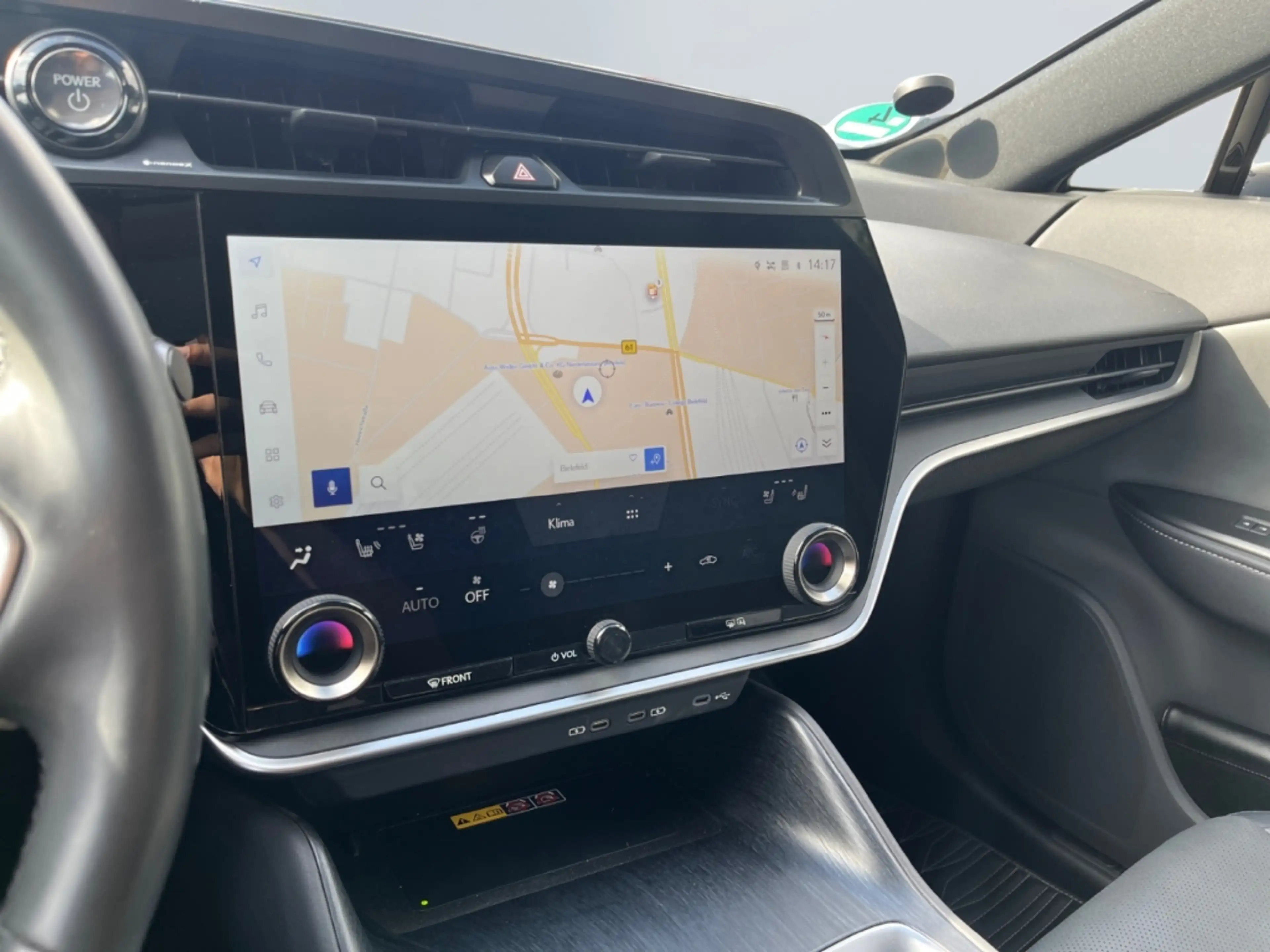 Lexus RZ 450e DIRECT4 *Technologie Paket*HUD*360°*Pano* — photo 15