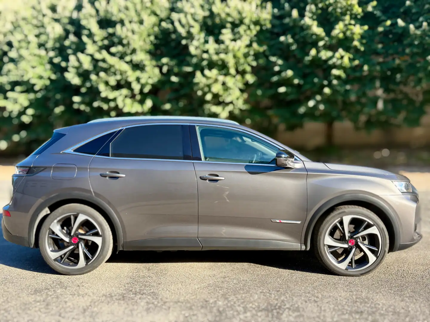 DS Automobiles DS 7 Crossback DS7 E-Tense 300 EAT8 4x4 Performance Line Plus Gris - 2