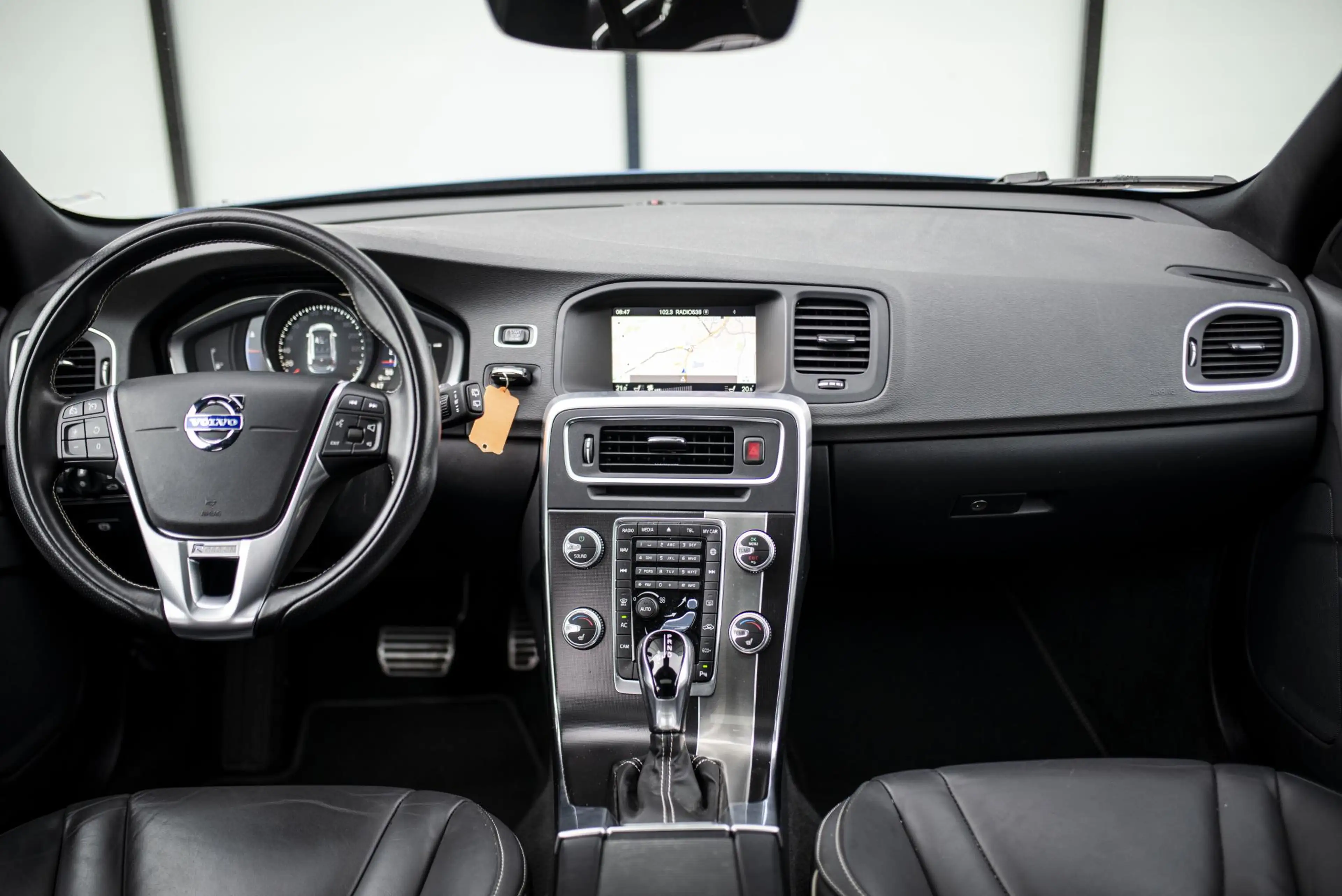 Volvo V60 2.0 T4 Business Sport | Trekhaak l Kantel/schuif d — photo 6