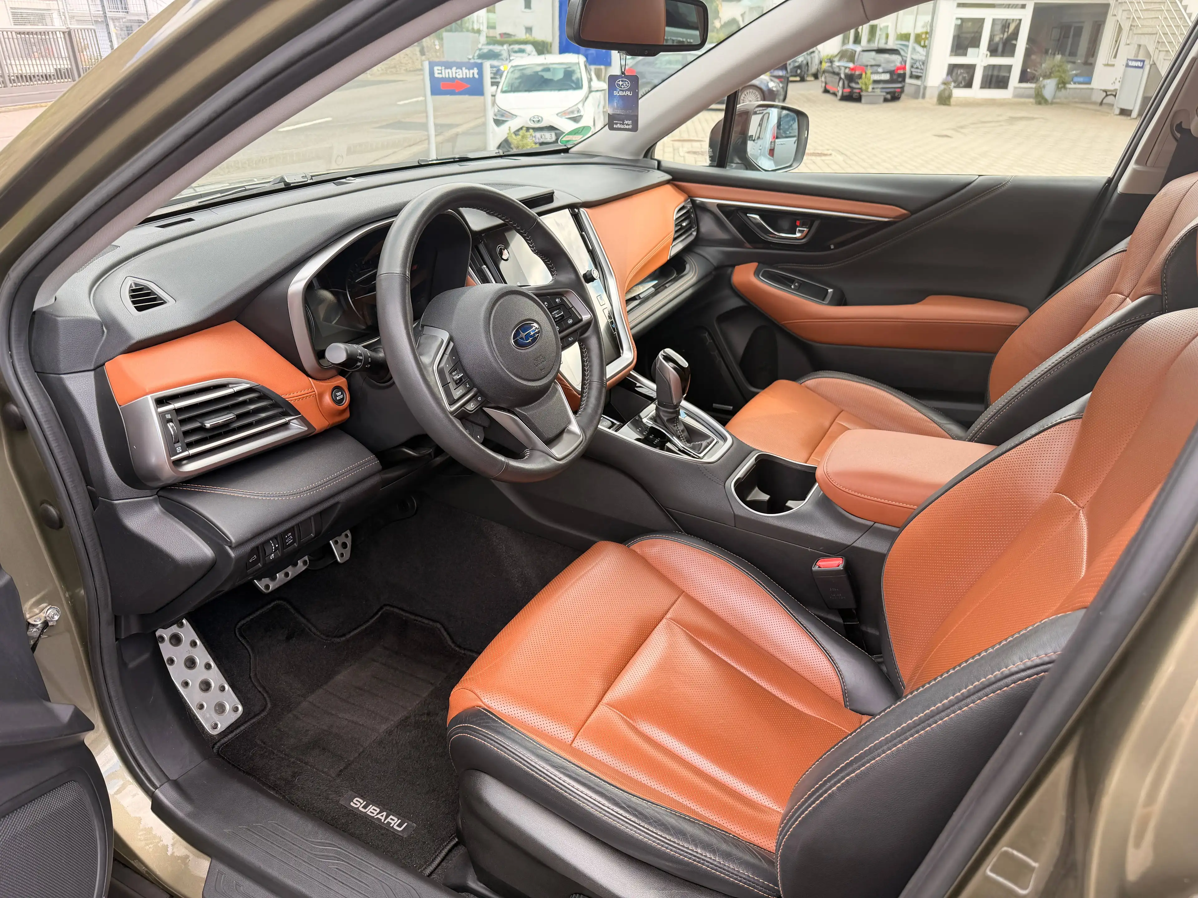 Subaru OUTBACK Outback 2.5i Lineartronic Platinum Black Edition — photo 15