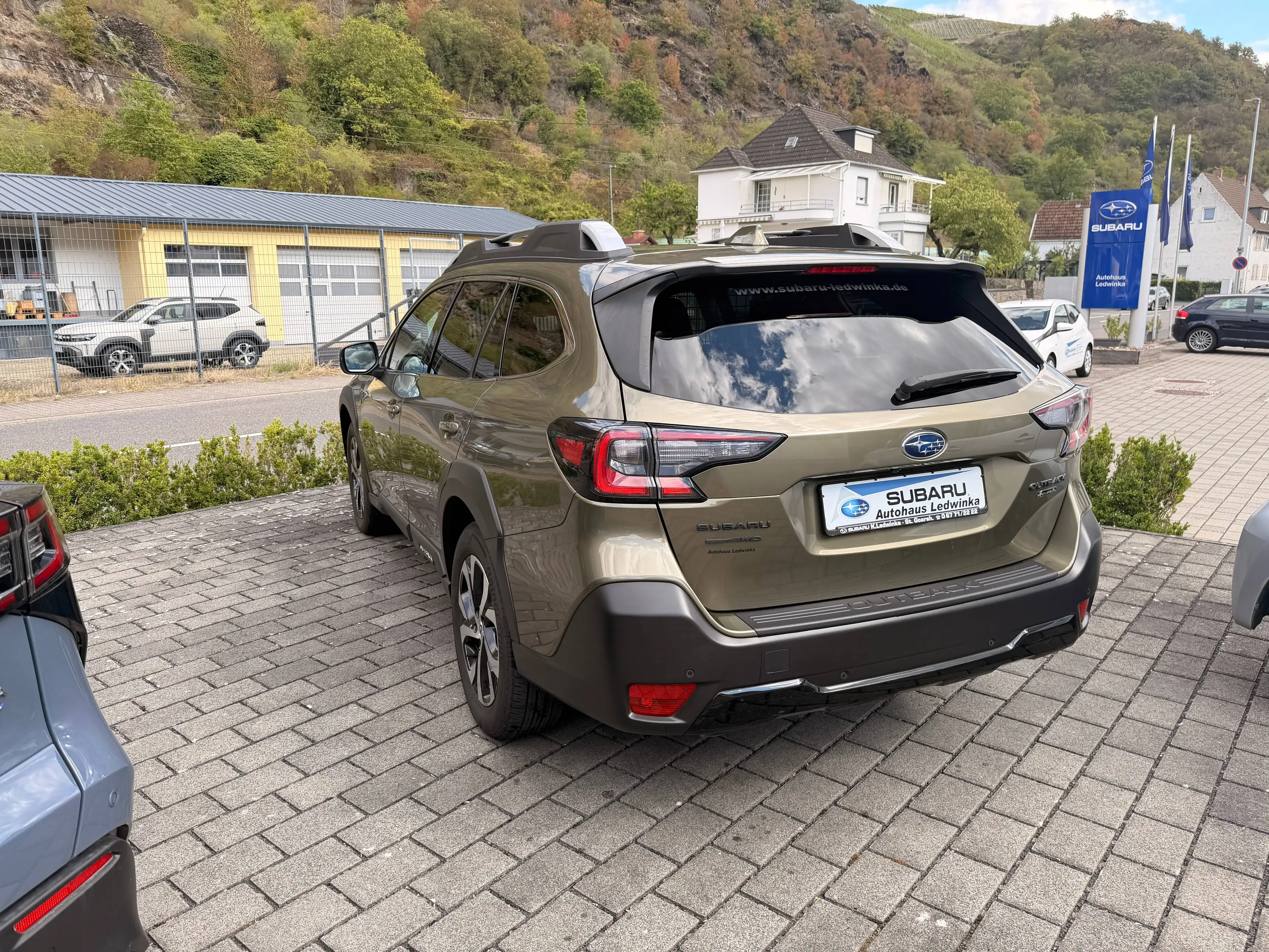 Subaru OUTBACK Outback 2.5i Lineartronic Platinum Black Edition — photo 7