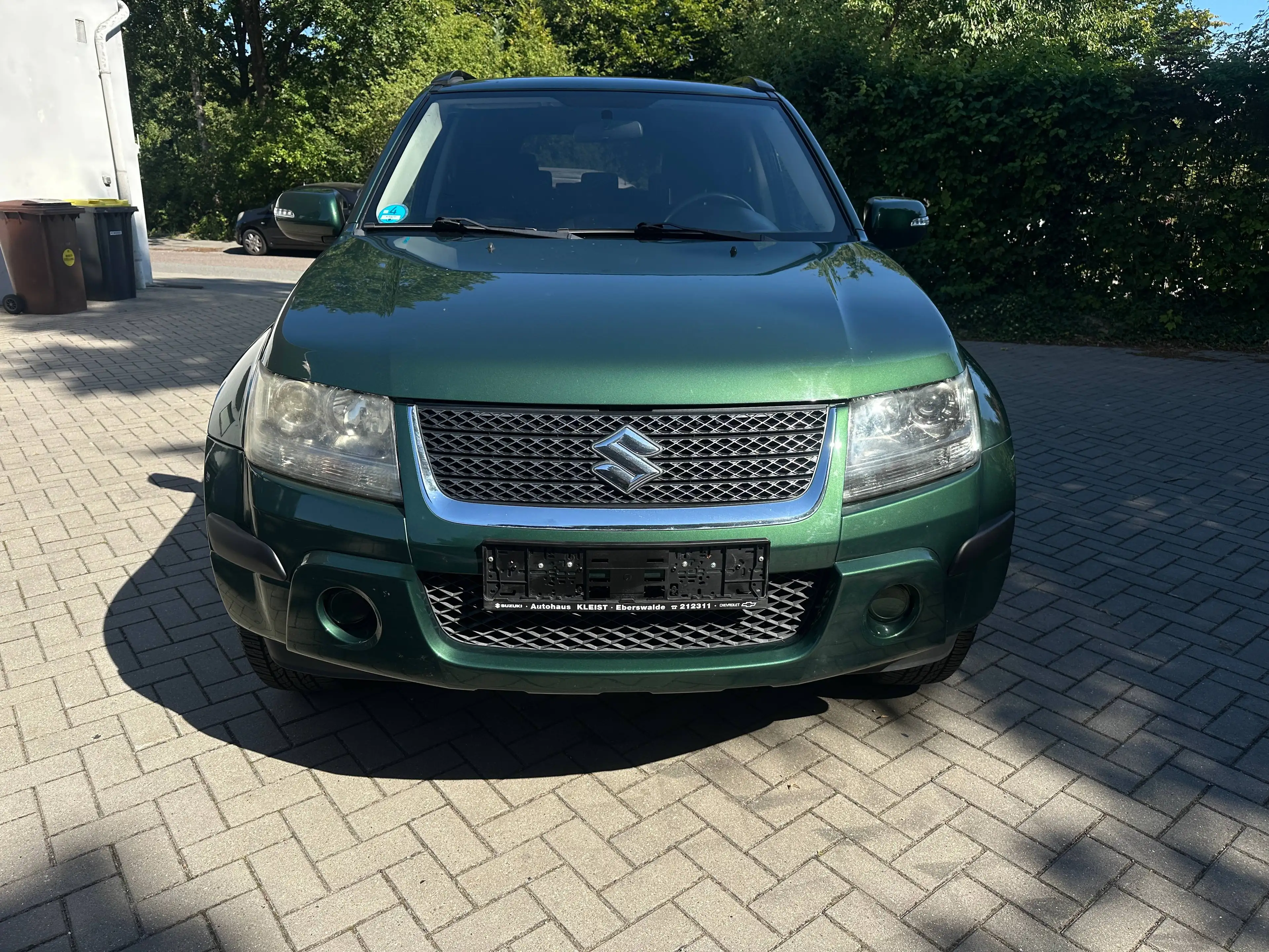 Suzuki Grand Vitara 2.4 VVT Club (5-trg.) TÜV Neru / 4X4 / SERVICE Neu — photo 2