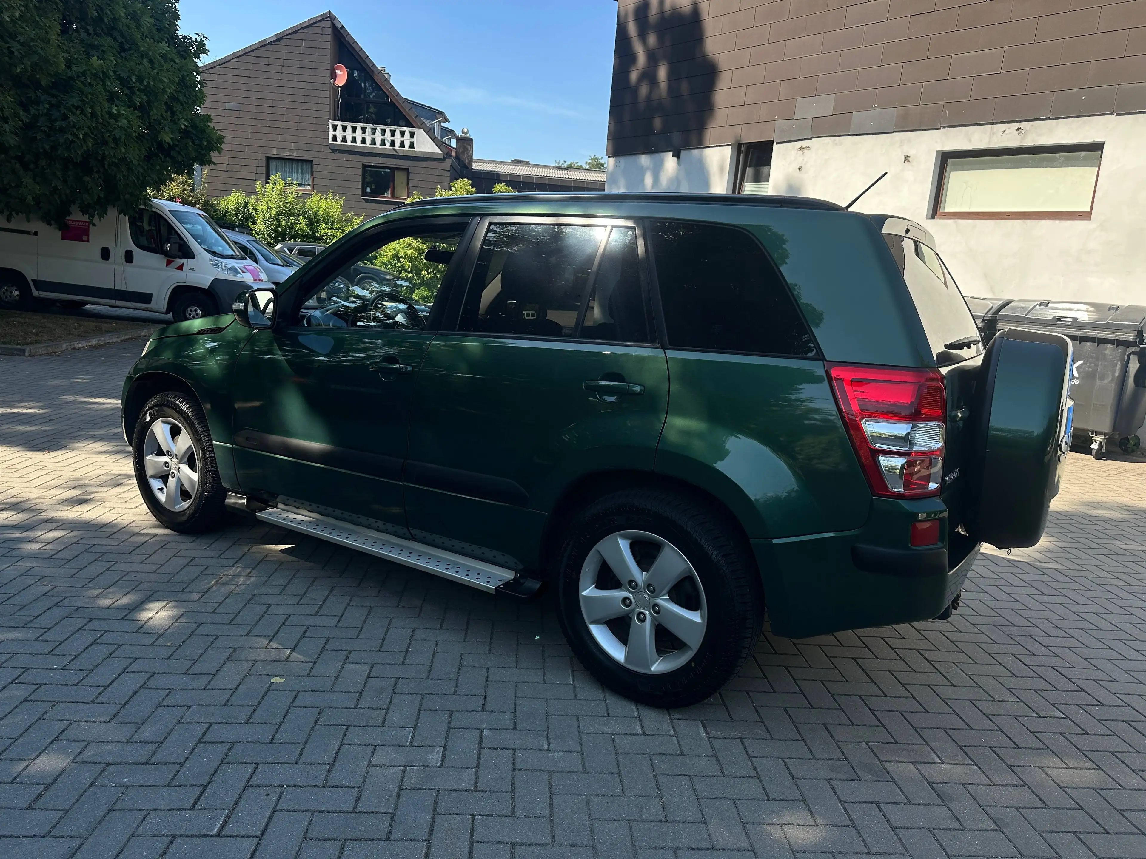Suzuki Grand Vitara 2.4 VVT Club (5-trg.) TÜV Neru / 4X4 / SERVICE Neu — photo 7
