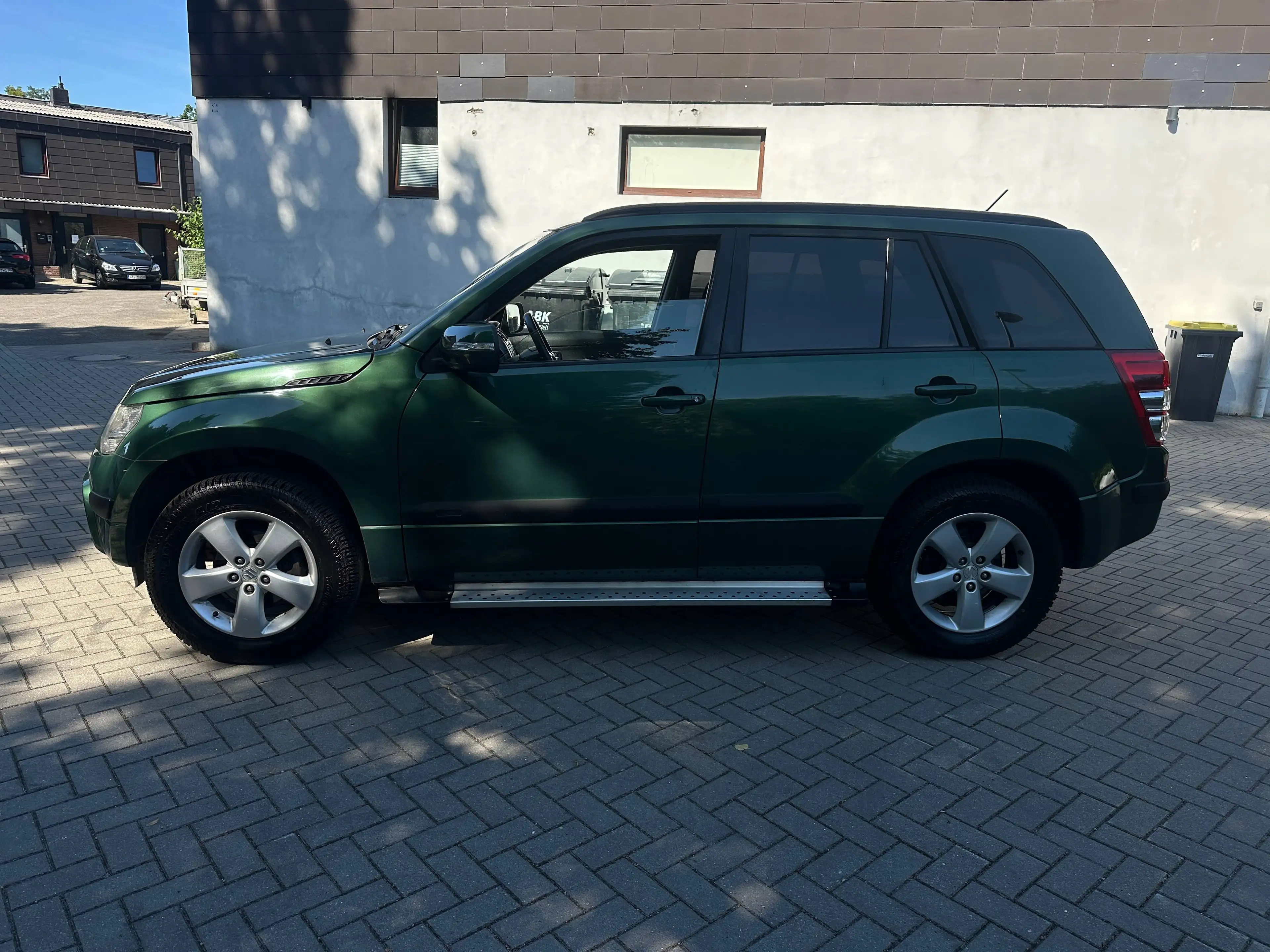 Suzuki Grand Vitara 2.4 VVT Club (5-trg.) TÜV Neru / 4X4 / SERVICE Neu — photo 9