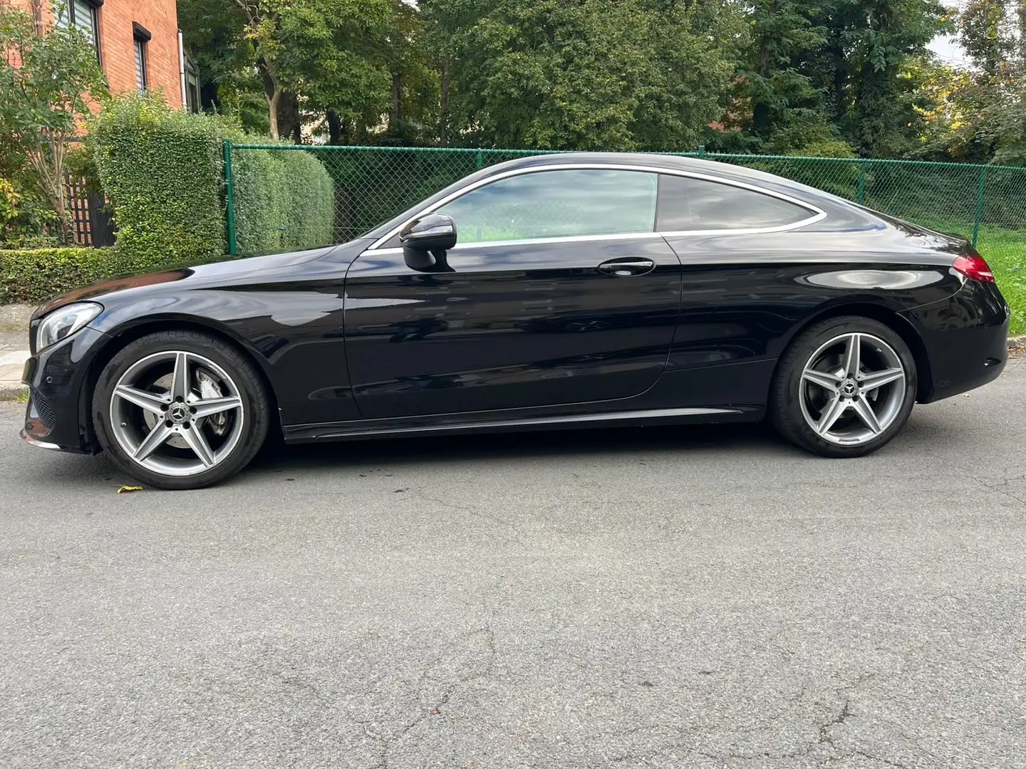 Mercedes-Benz C 180 C 180 Coupe AMG LINE Noir - 2