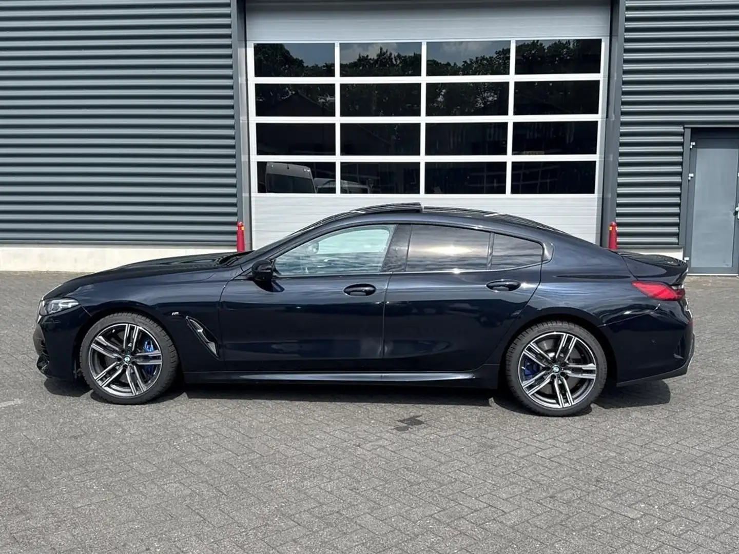 BMW M850 8-serie Gran Coupé M850i xDrive High Executive sof Noir - 2