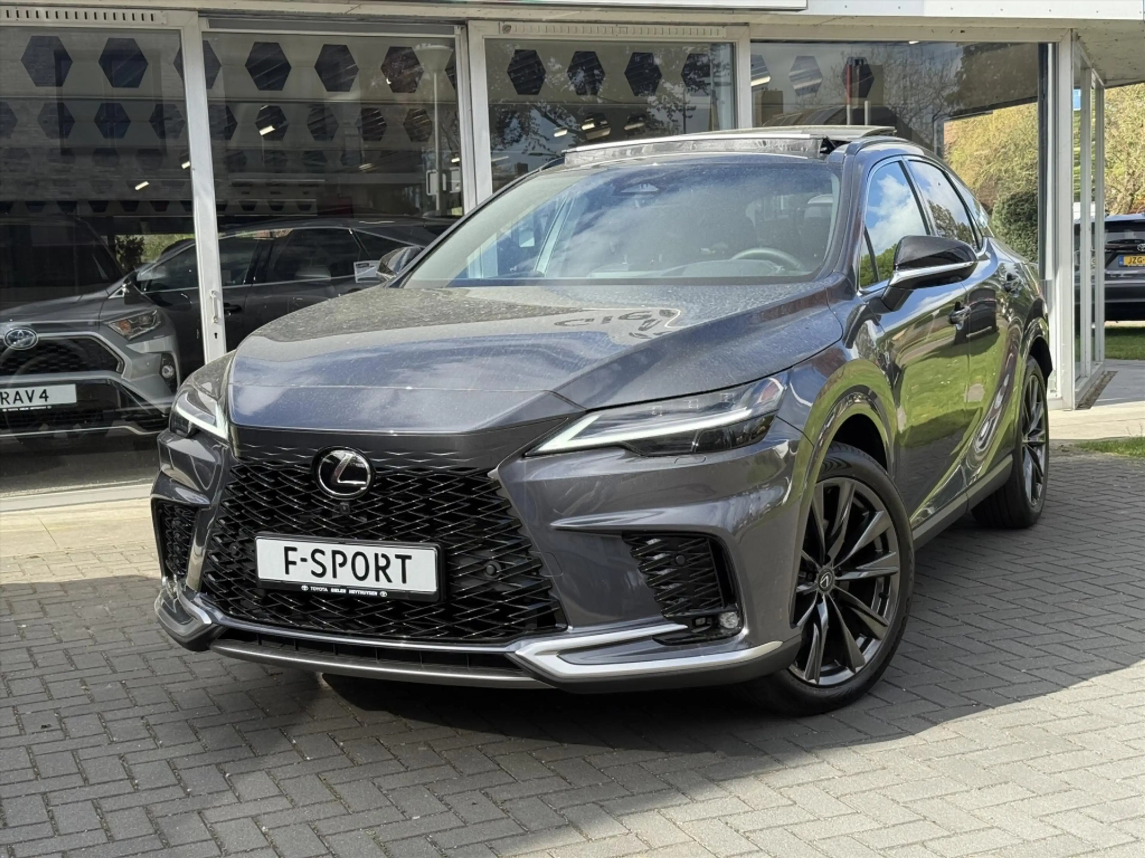 Lexus RX 450h 450h+ Plug-in AWD F Sport Design | Panoramadak, Le — photo 40